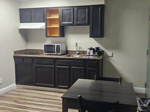 罗迪欧旅社主图