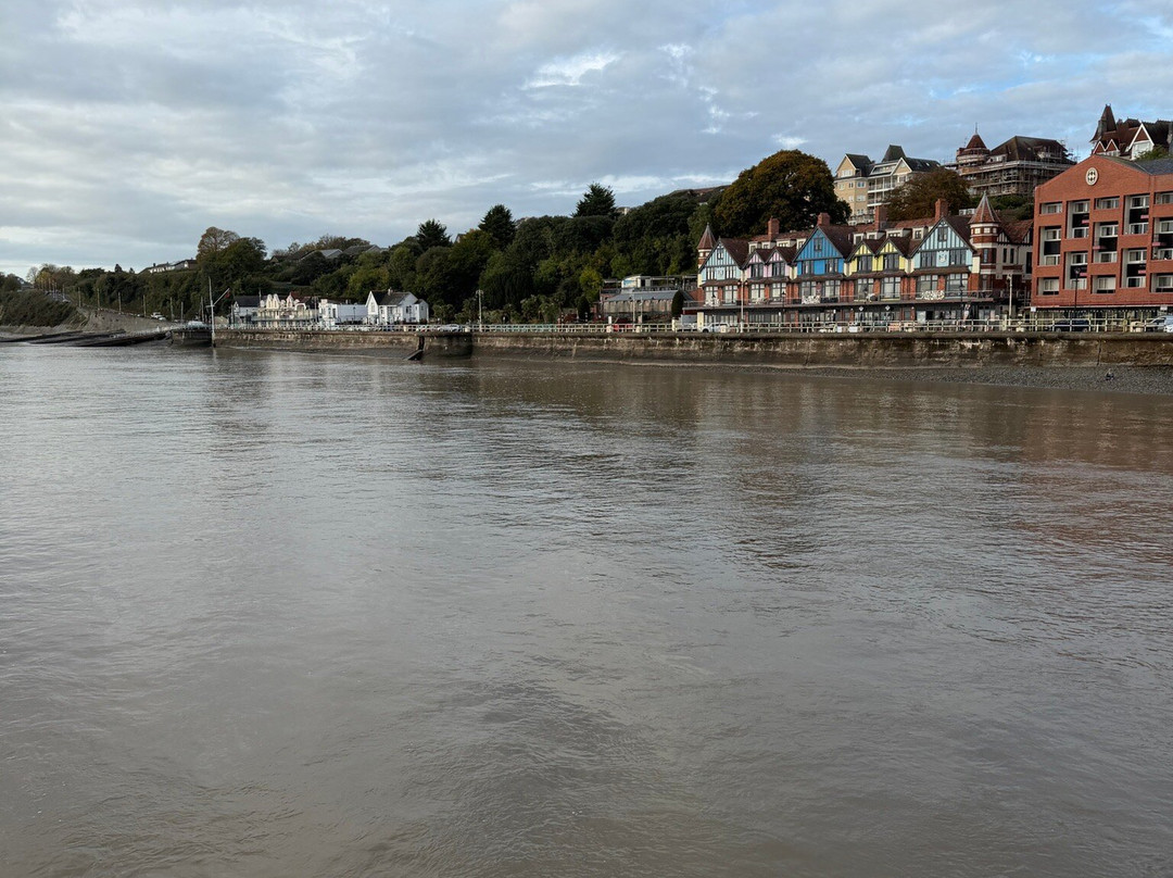 Penarth Pier Pavilion-珀纳斯必去景点