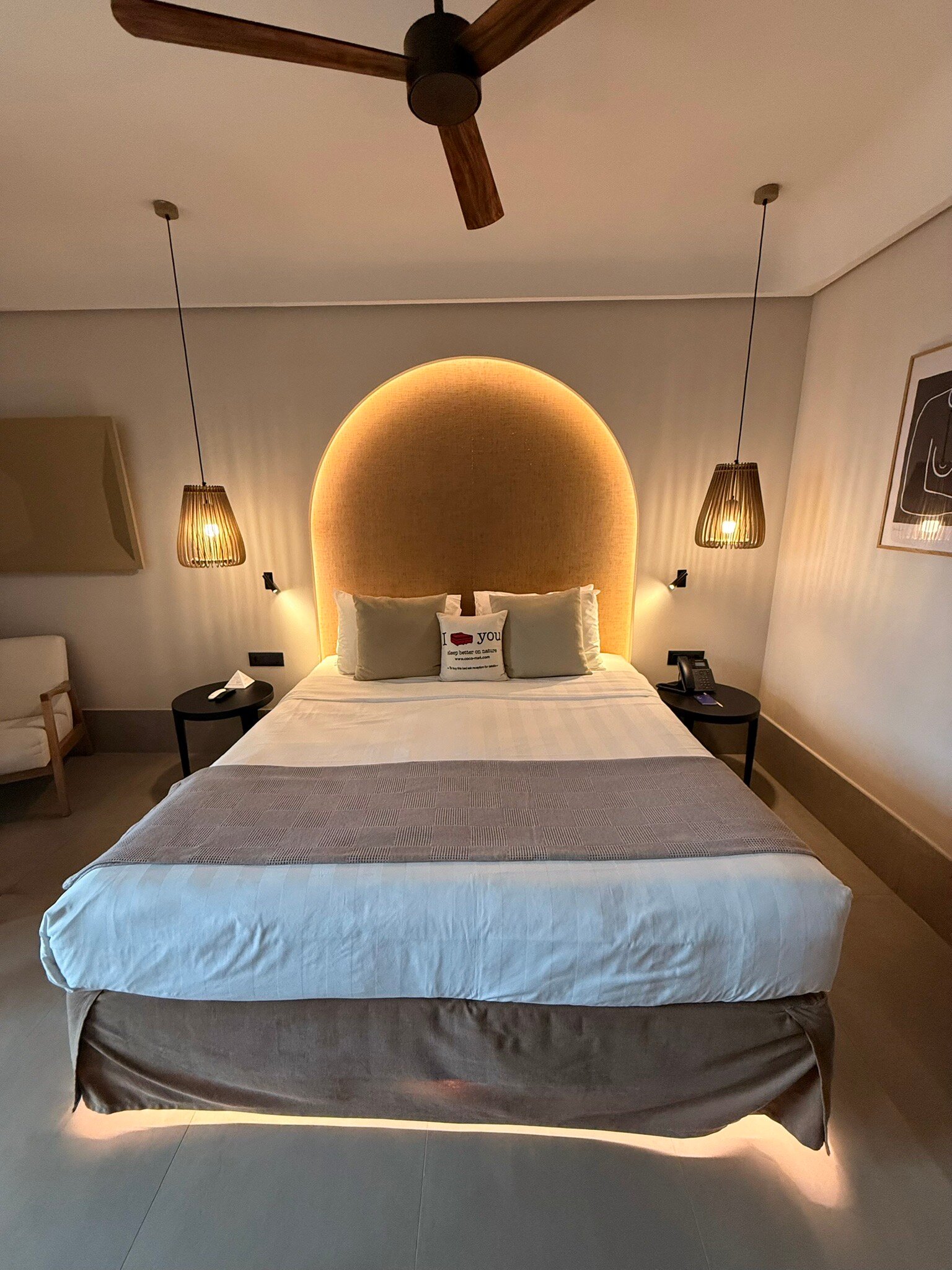 Paralos Venus Suites-官方