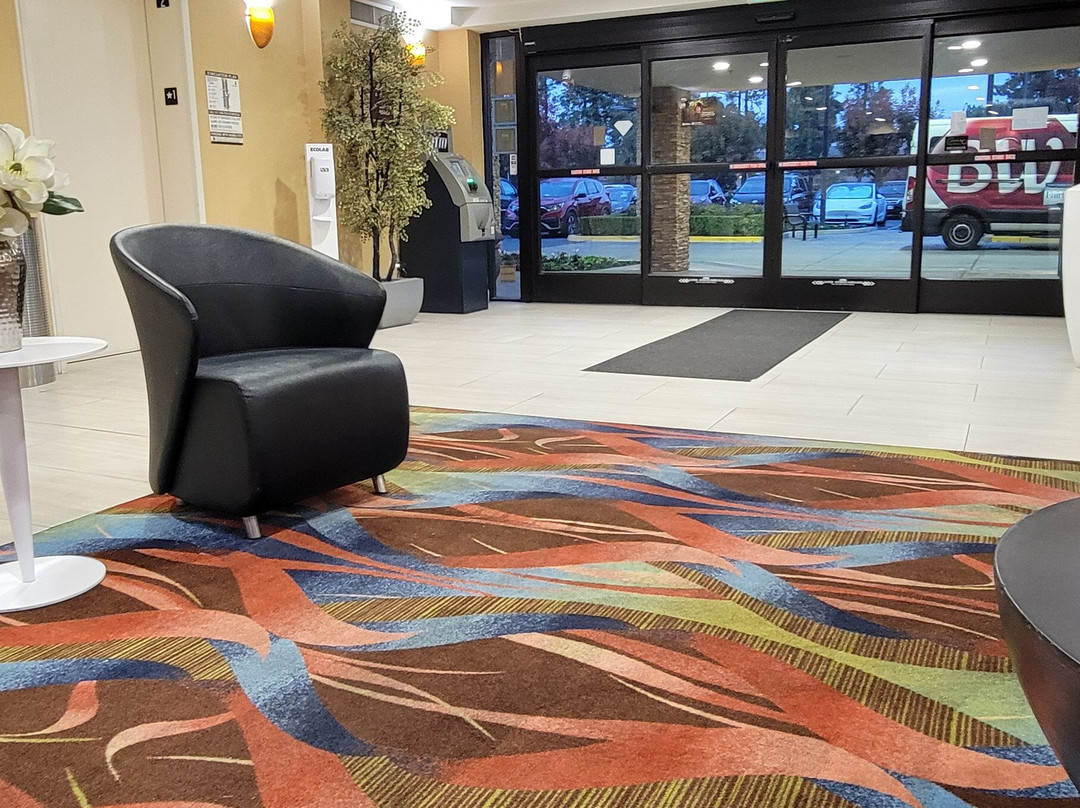 Best Western Plus Fresno Airport Hotel主图