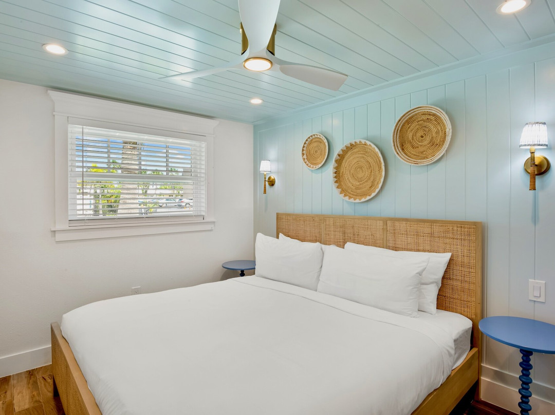 Tropical Breeze Resort主图