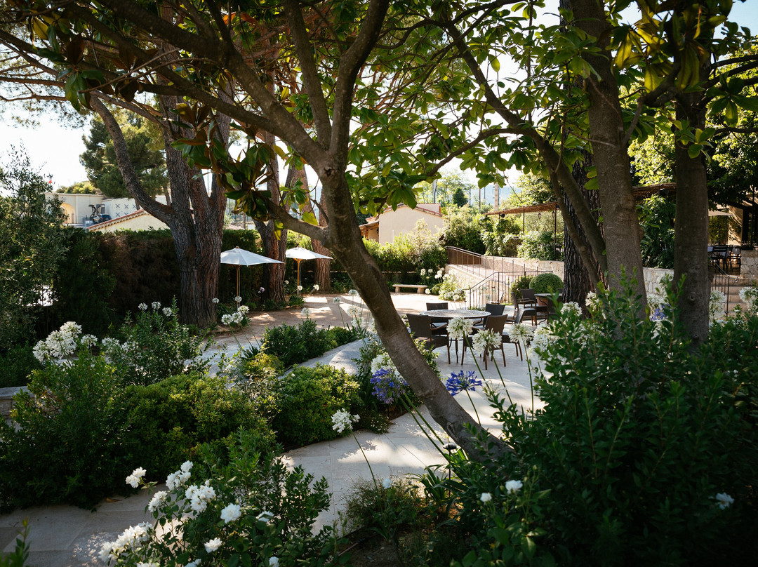 Hotel Auberge Du Redier主图