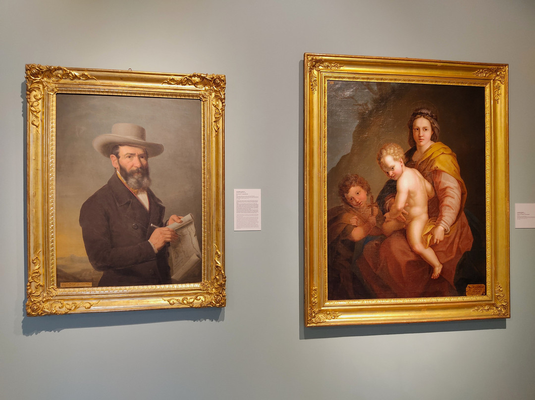 Palazzo San Francesco-多莫多索拉必去景点