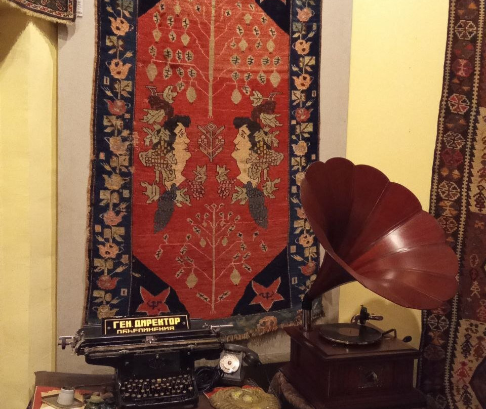 Megerian Carpet Armenia-埃里温必去景点