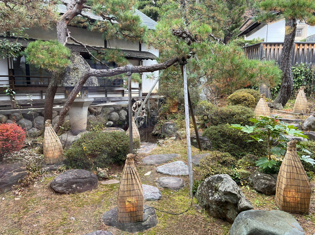 嘉美浴场旅馆主图