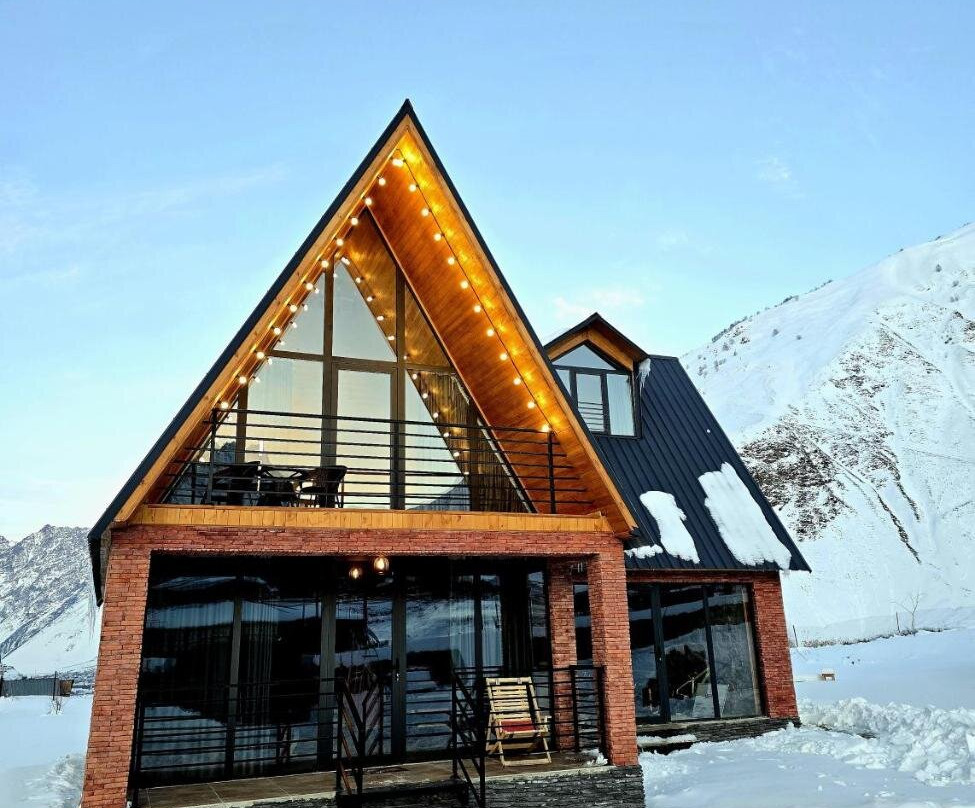 Grand Mountain Cottage