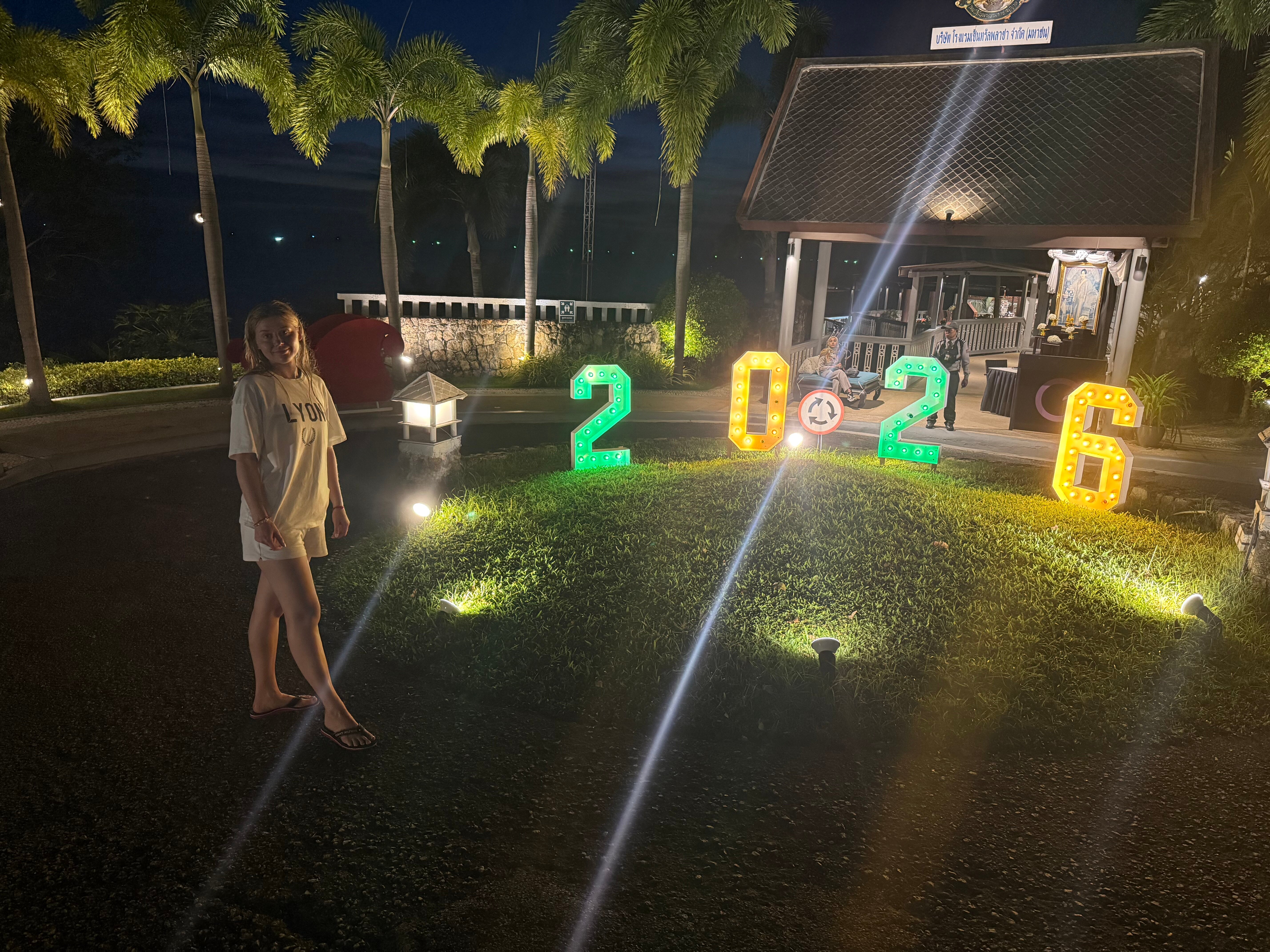 卡伦中心度假别墅-官方