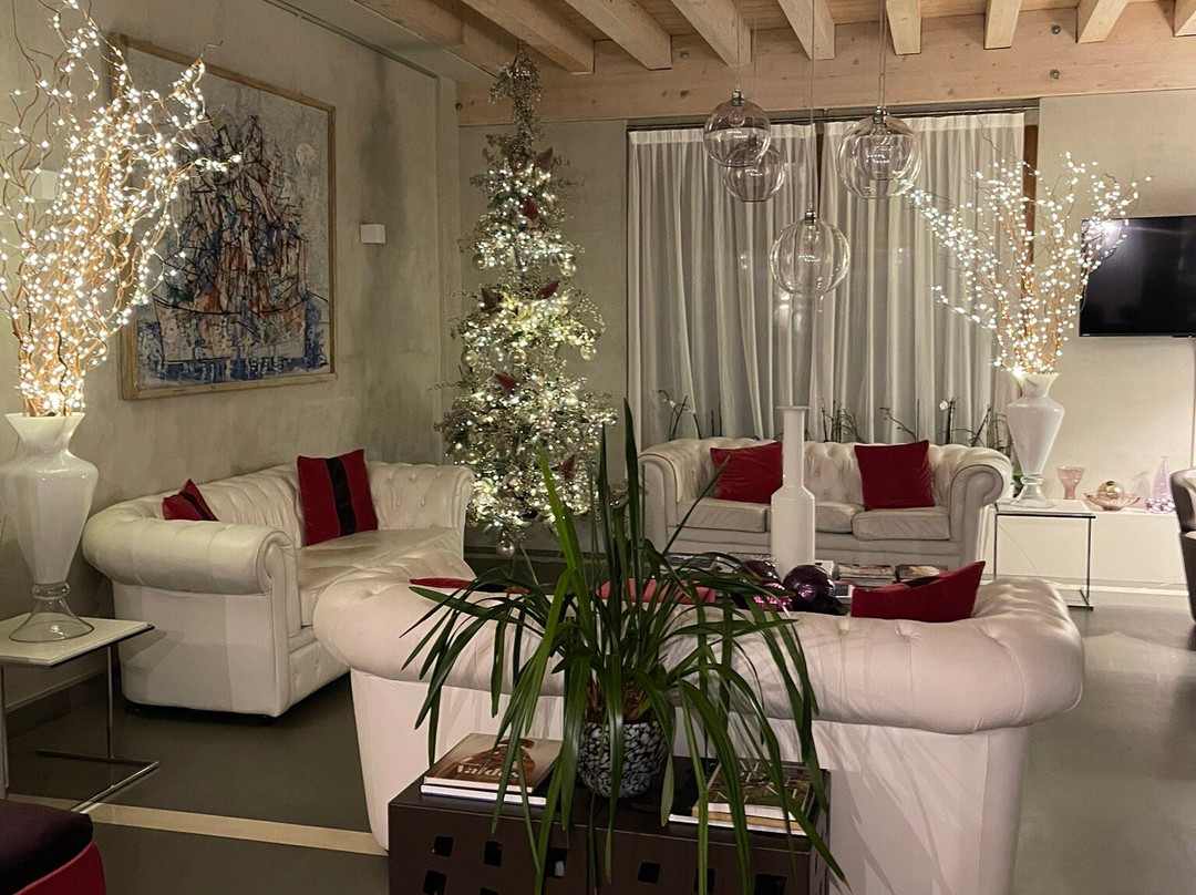 黎莱斯里贝图雷酒店主图