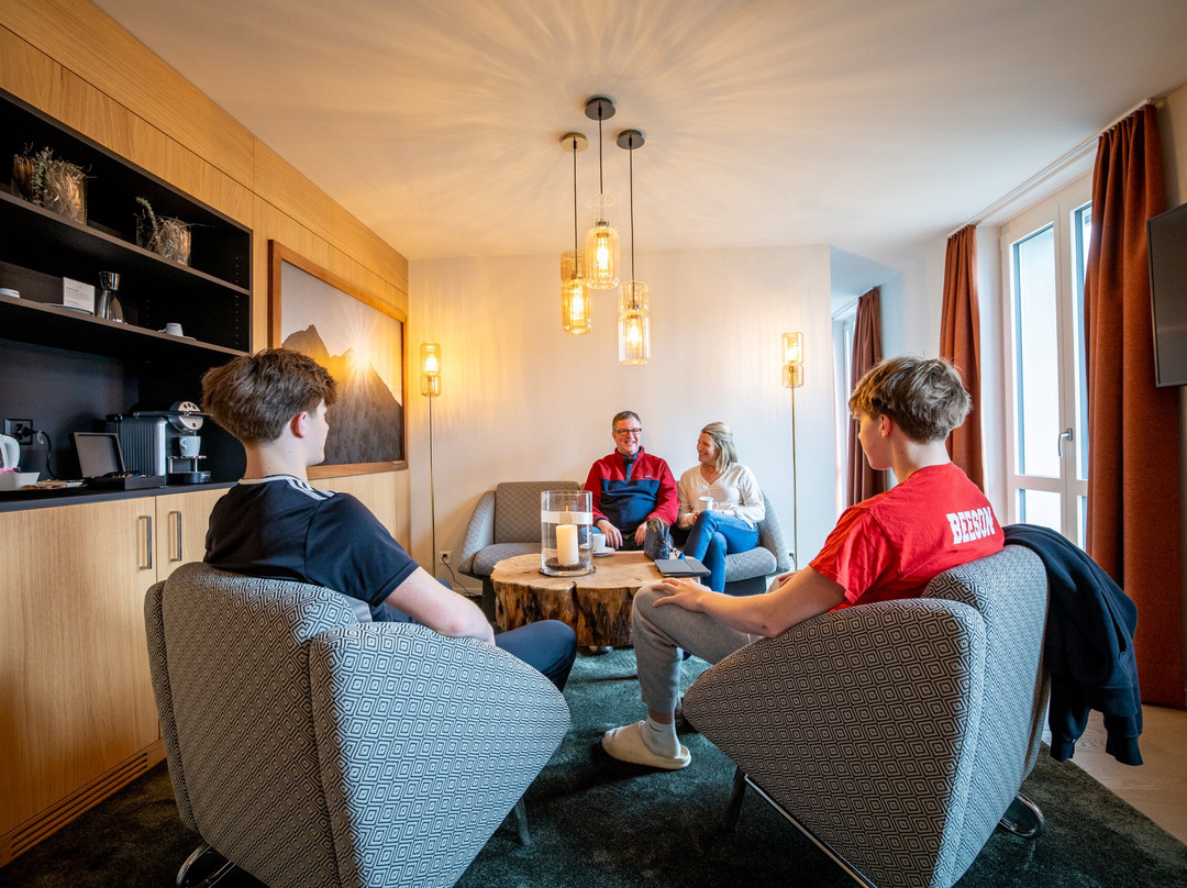 瑞士丽城优质酒店主图