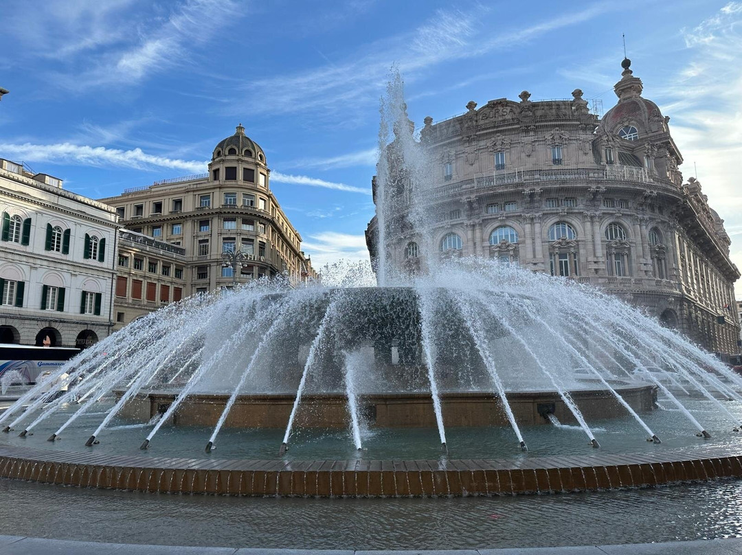 Piazza Raffaele De Ferrari-热那亚必去景点
