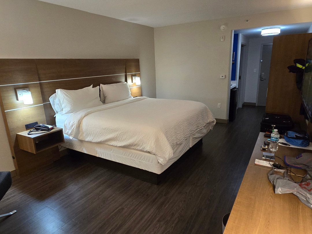 Holiday Inn Express & Suites Largo-clearwater By IHG主图