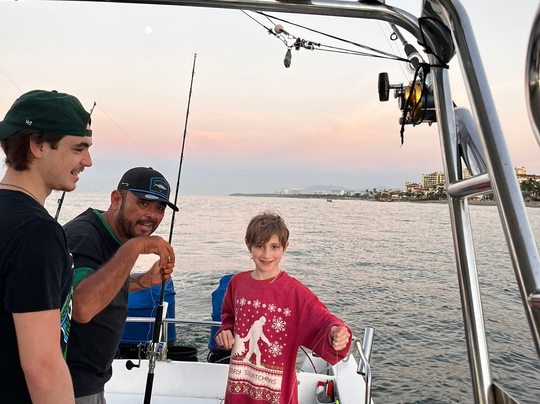 Fishing Rebels-瓦拉塔港必去景点