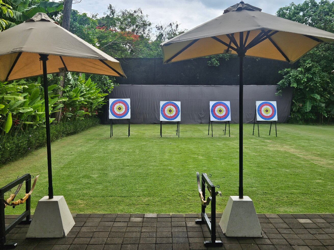 巴厘帕德玛酒店-官方