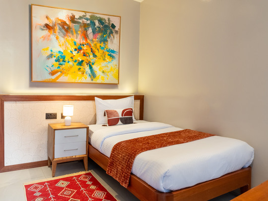 The Meru House主图