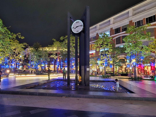 Marina Times Square Clock