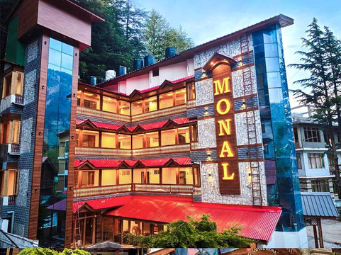 Hotel Monal Manali