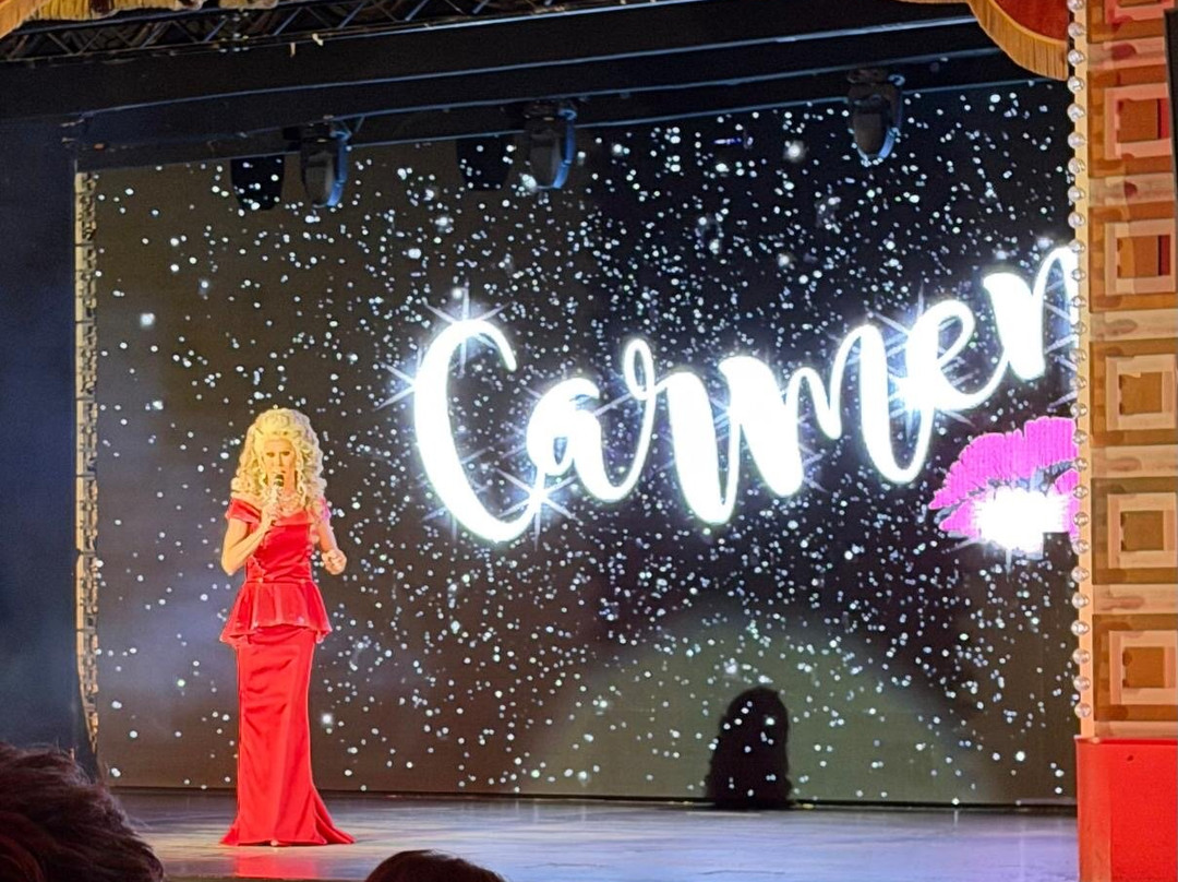 Funny Girls-黑潭必去景点