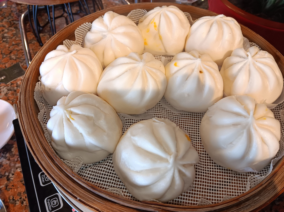 伊洛伊洛戴斯精选温德姆酒店主图