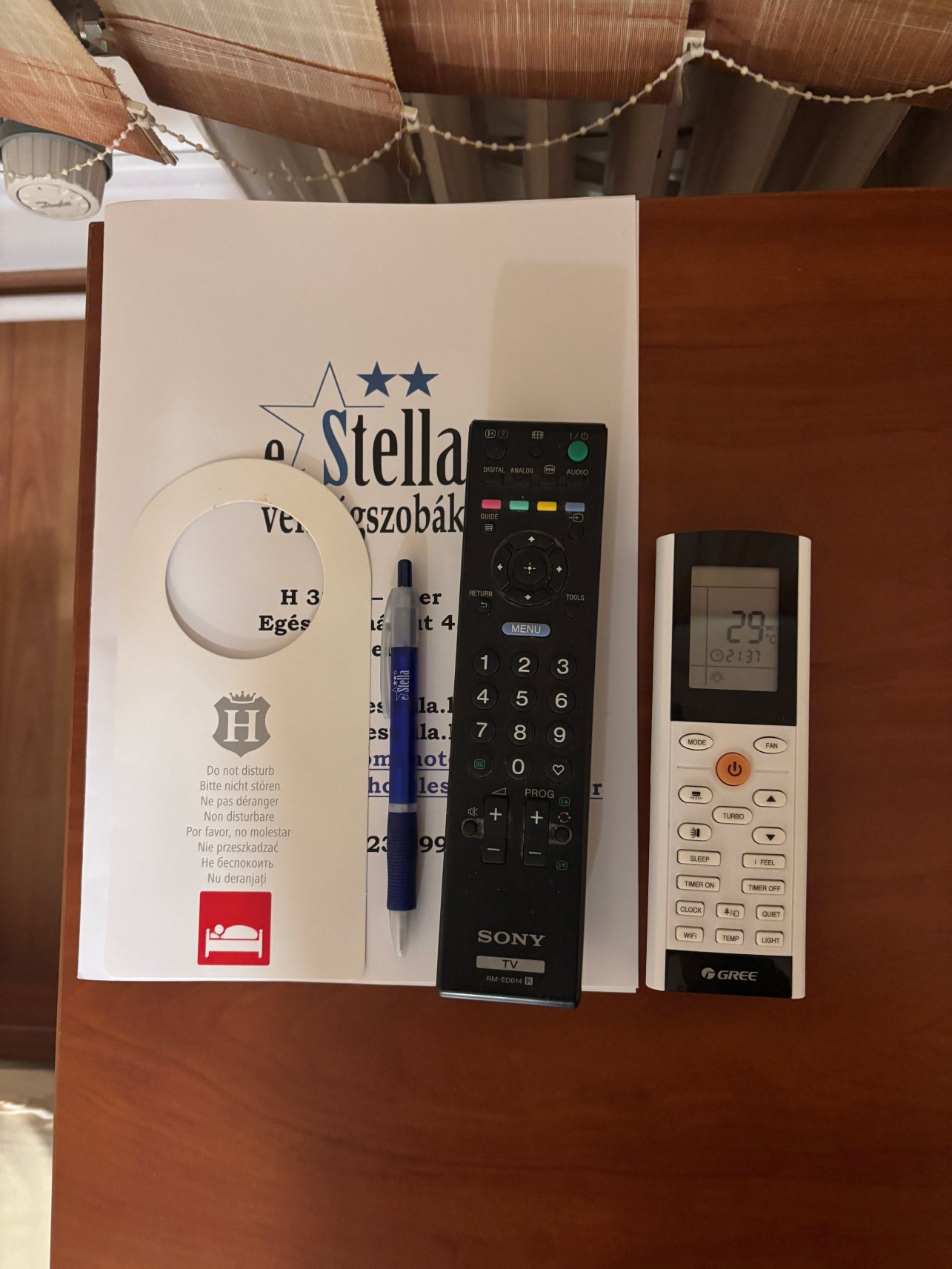 艾斯特拉高级酒店-客卧