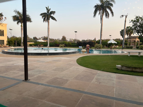 克久拉霍拉荷寺景酒店主图