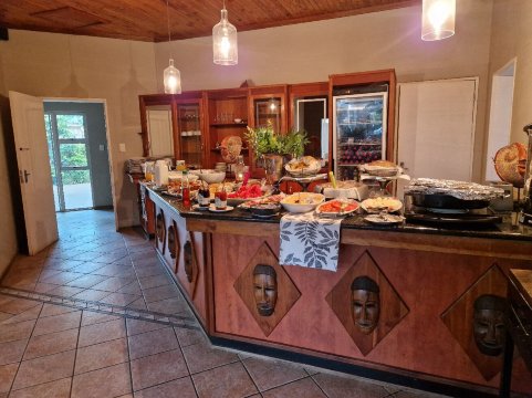 离开非洲城镇旅馆-官方