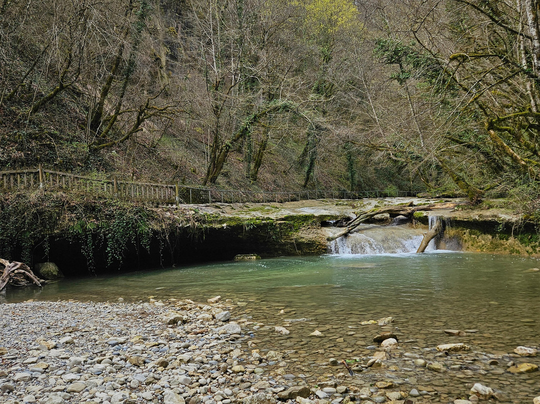 Cascade du Pain de Sucre-Surjoux必去景点