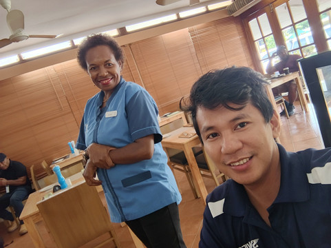 休恩湾酒店主图