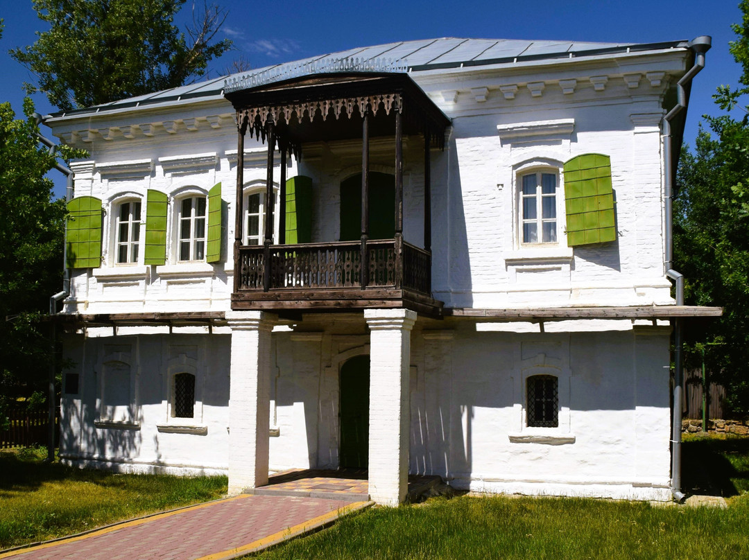 House of the Zhuchenkovykh-Starocherkasskaya必去景点