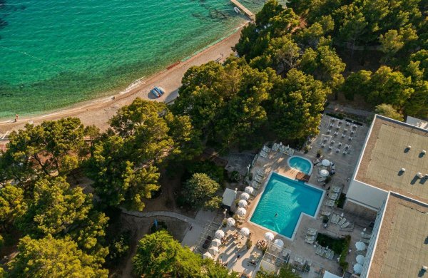 蓝阳博拉克酒店-度假村/酒店