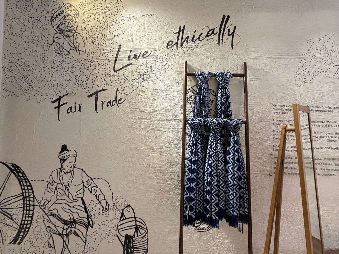 Her Works Vientiane Flagship Store-万象必去景点