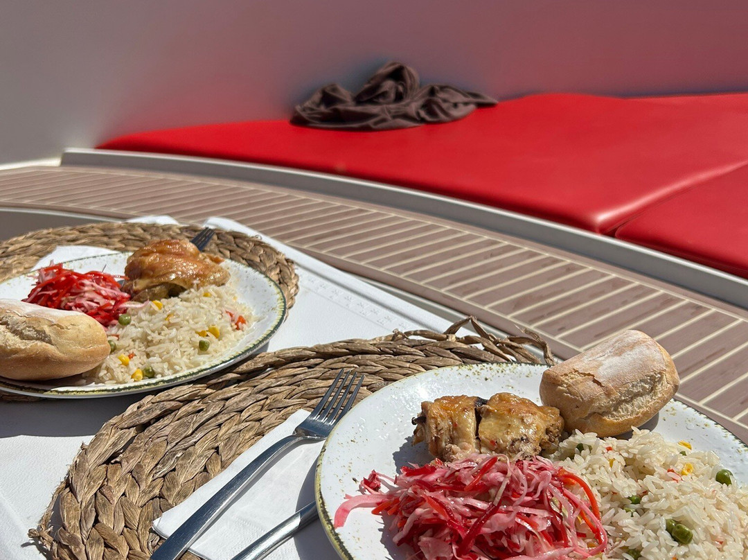 Opera 60 Luxury Charters-奥德杰海岸必去景点