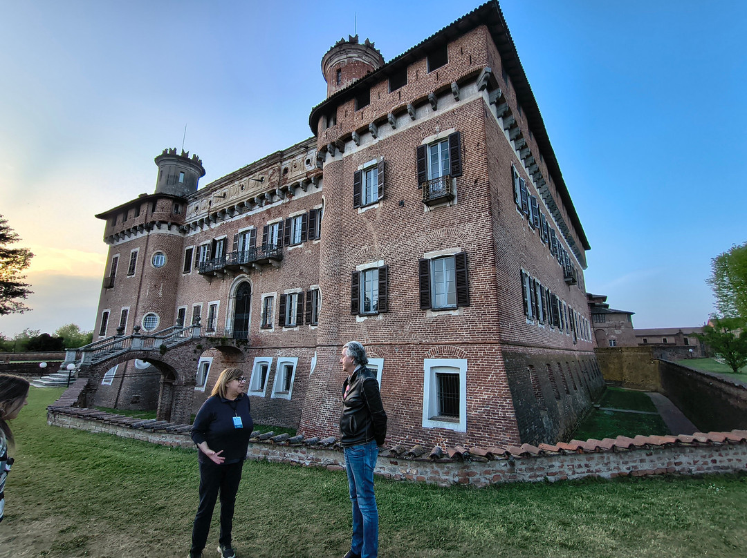 Castello Di Chignolo Po-Chignolo Po必去景点