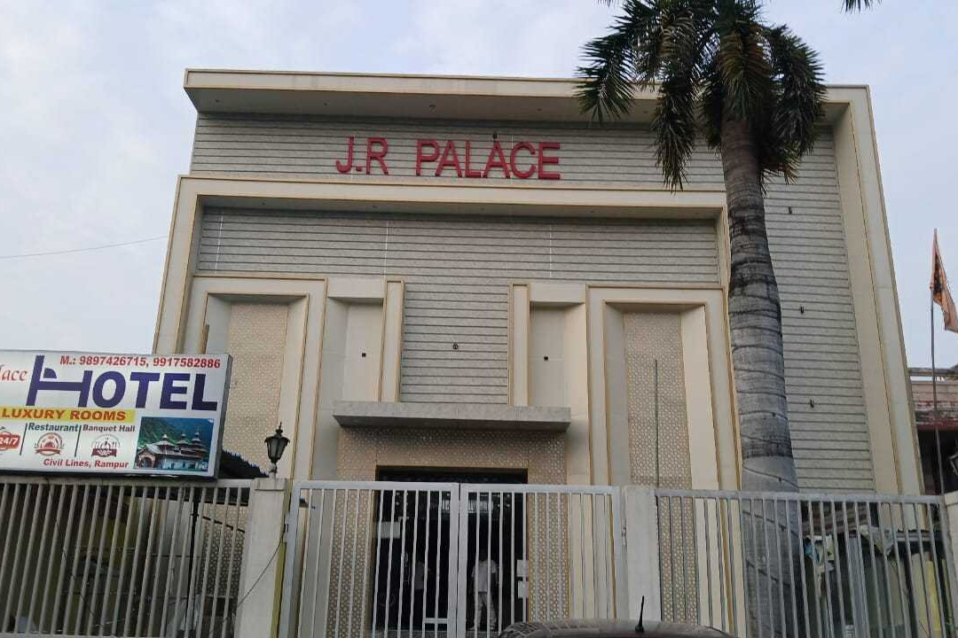 Hotel O JR Palace