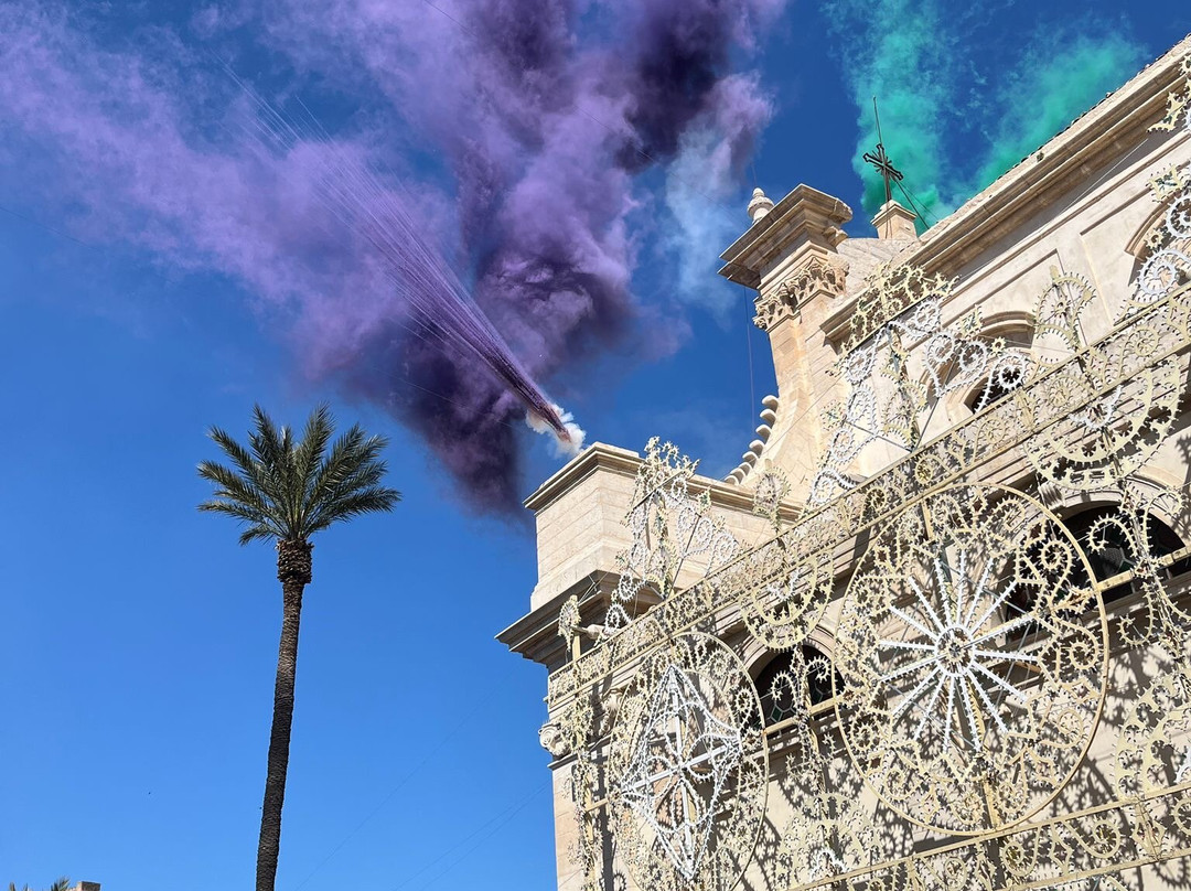 但丁之家酒店主图