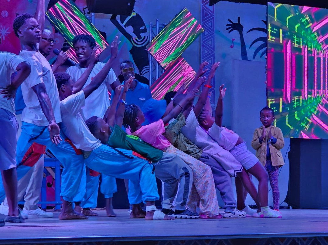 红鹤海滩水疗度假村主图