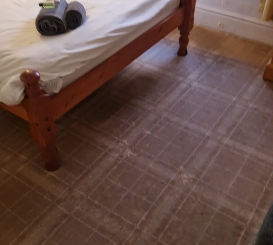 红狮酒店主图