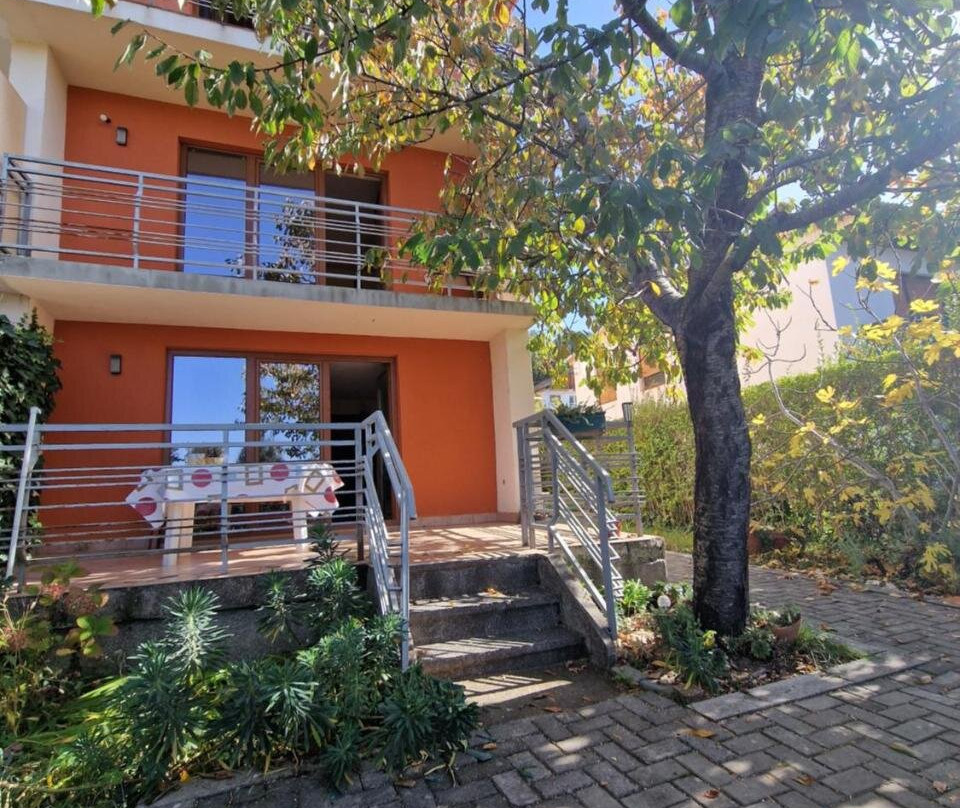 Villa Altiparmak
