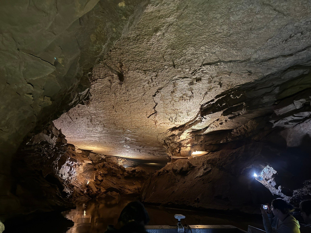 Lost River Cave-鲍灵格林必去景点