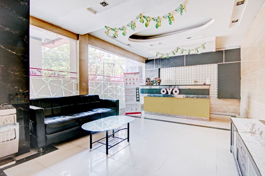 OYO 1367 达蒙精品酒店-旅行者