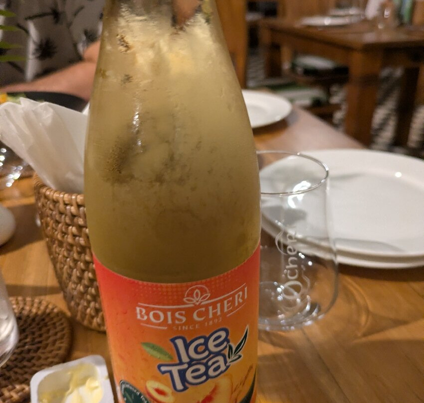 奥贝吉圣欧班酒店主图