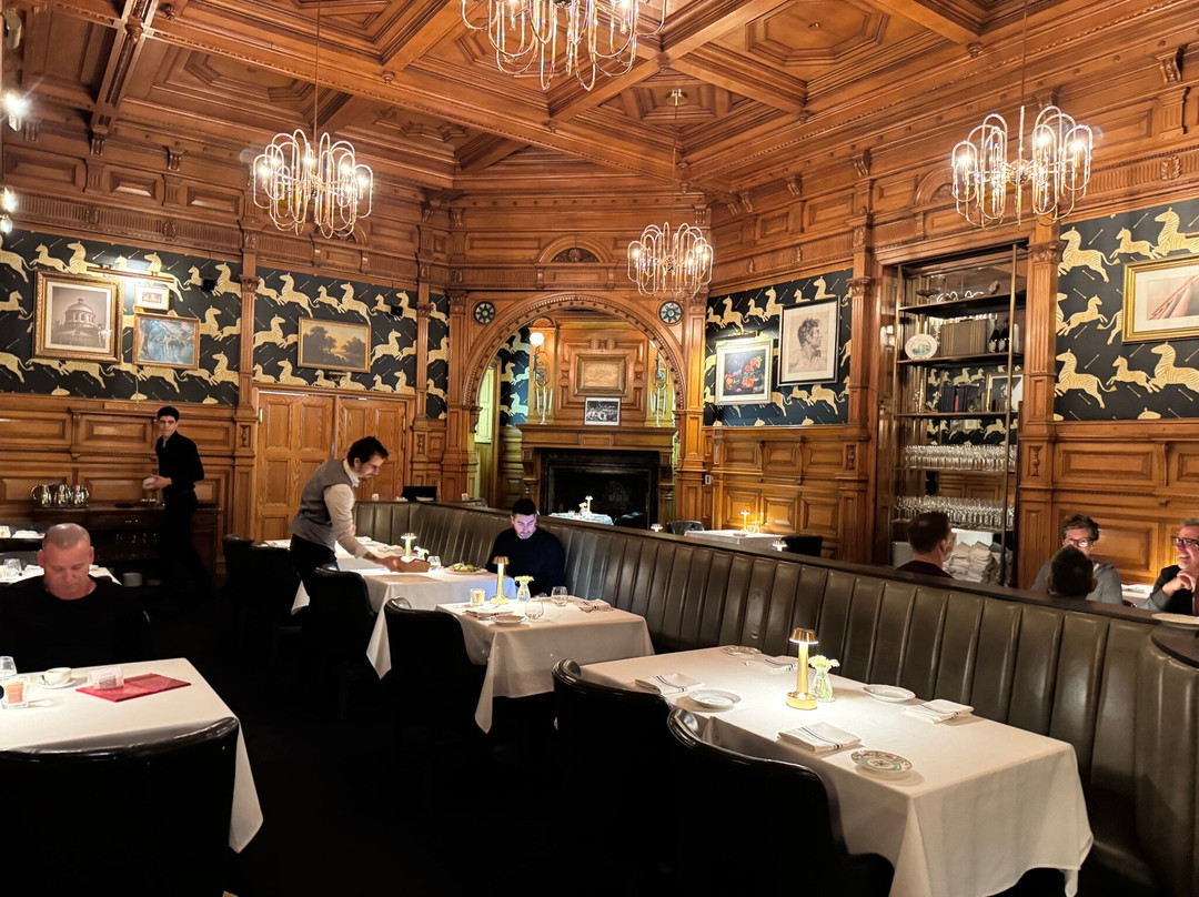 斯蒂芬山酒店主图