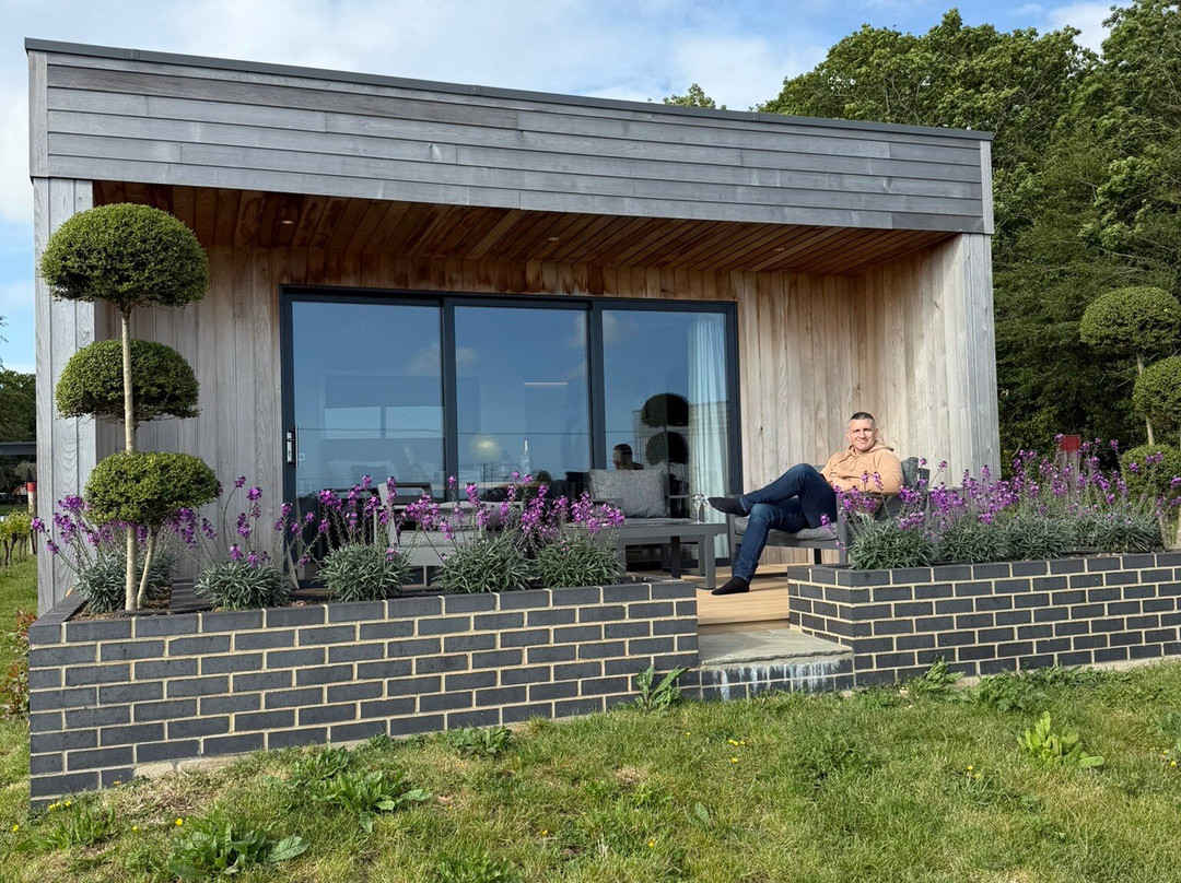 廷伍德葡萄园山林小屋主图