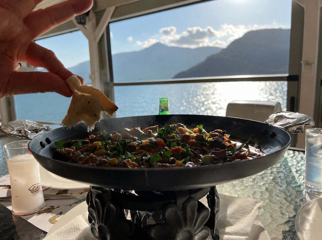 Kalamar Beach Club-卡尔坎必去景点