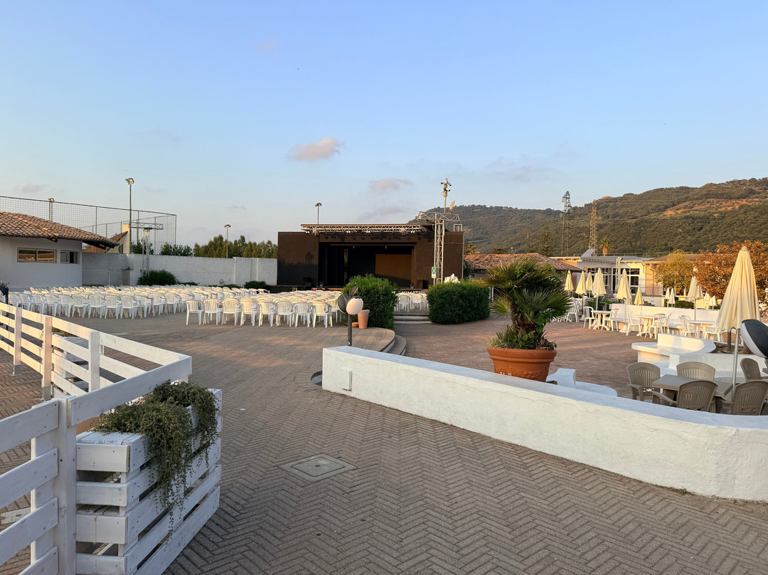 TH-Porto Ada Village