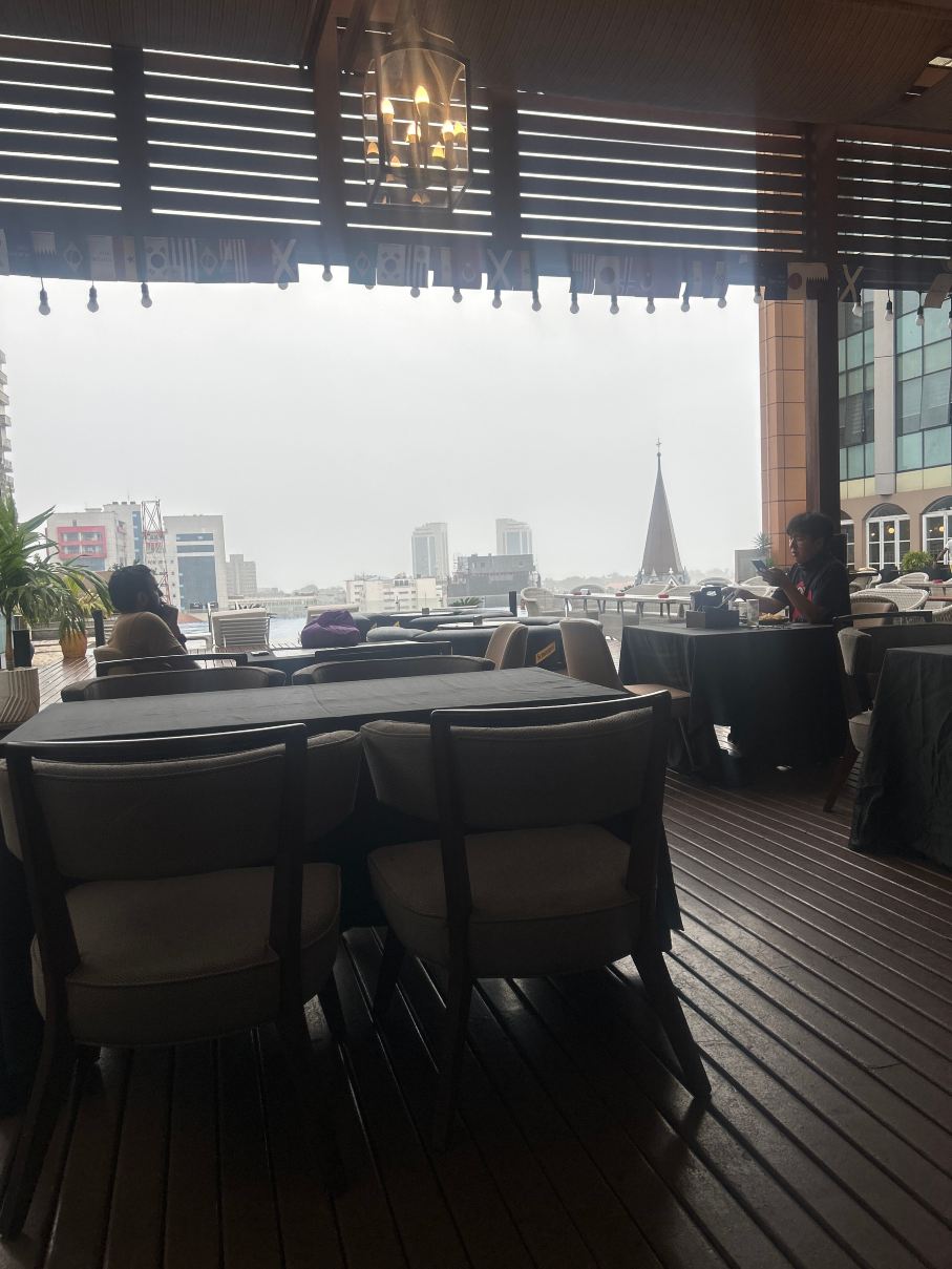 中铁尼雷尔大酒店-旅行者