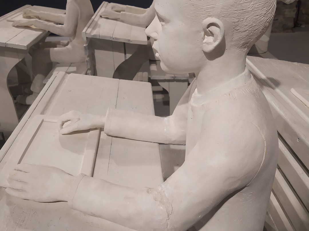 Cyclades Art gallery-埃尔穆波利必去景点