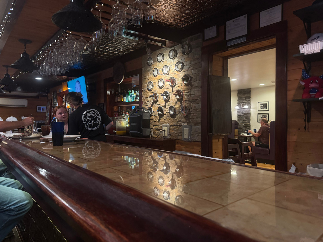 Santino’s Pine Creek Inn