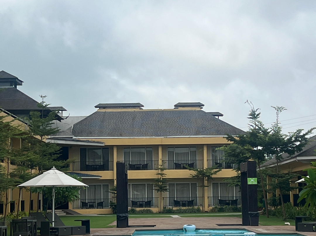 热带度假屋华丽度假村及水疗中心主图