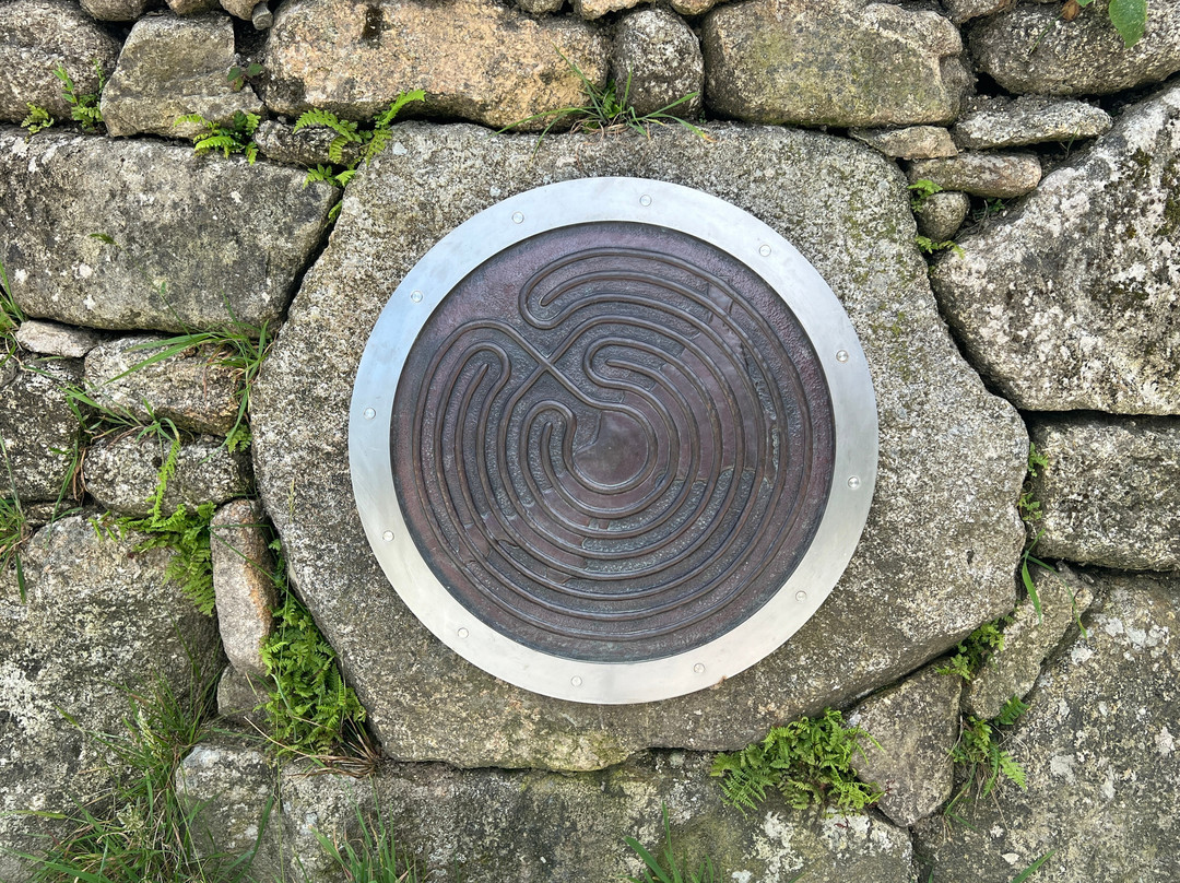 Kerdroya - Cornish Stone Hedge Labyrinth-利斯卡德必去景点