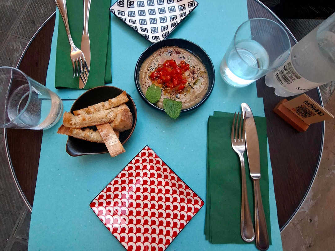Nomad Cucina e Bar